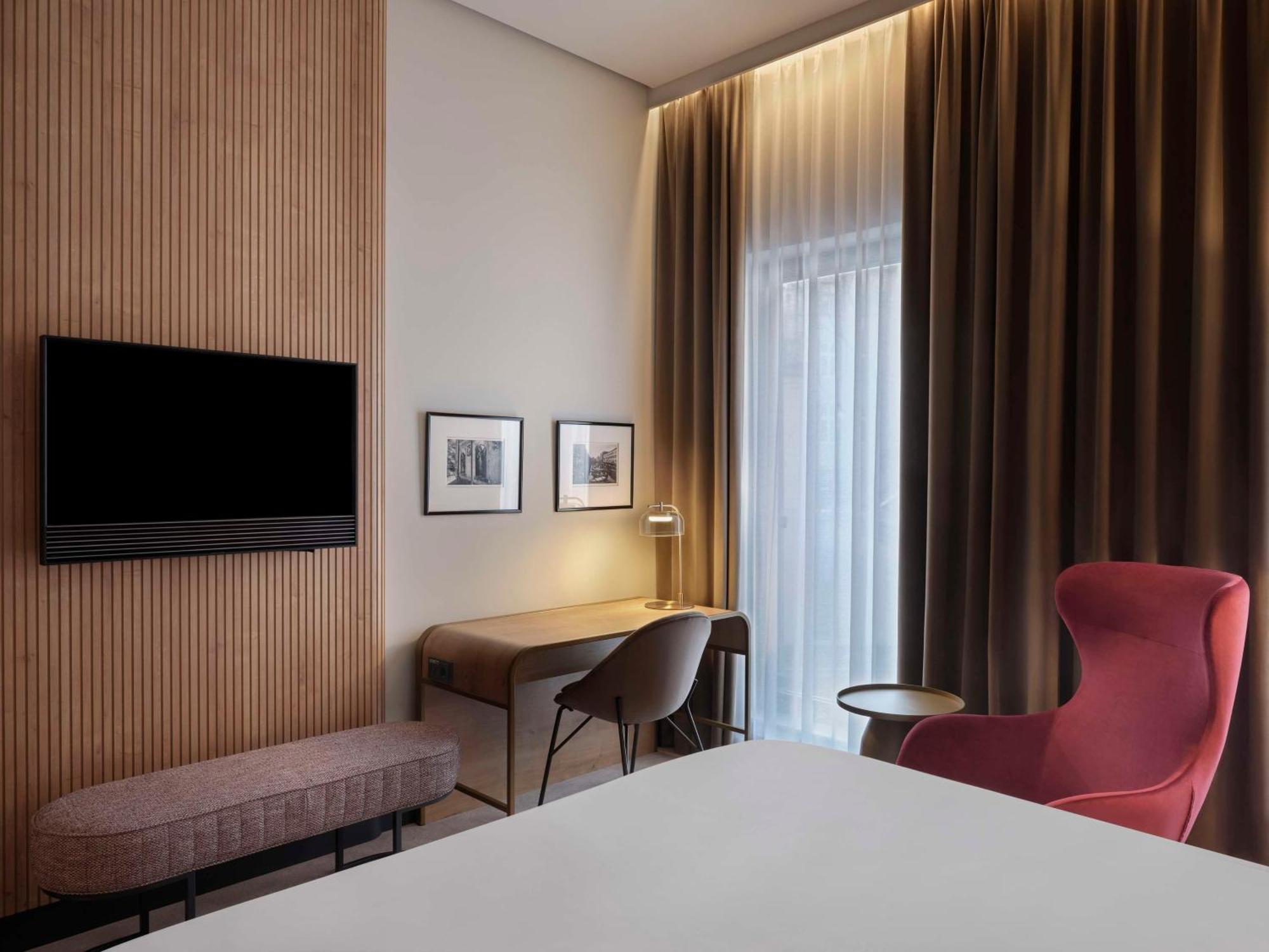 Radisson Blu Das Triest Hotel, Wina Bagian luar foto