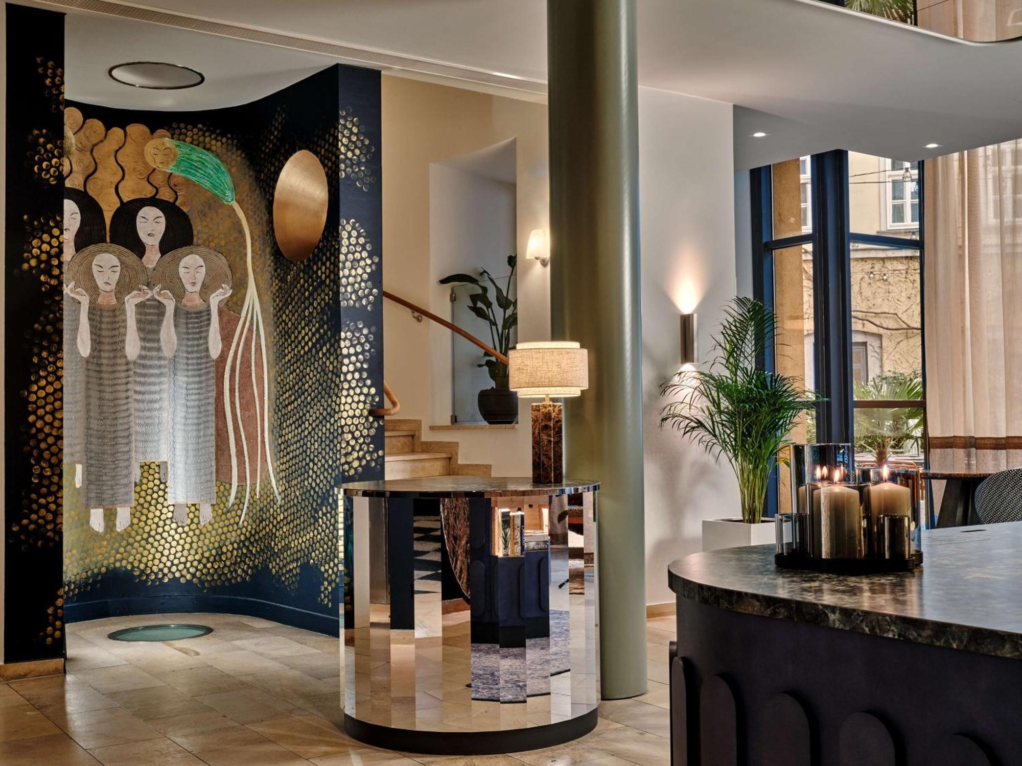 Radisson Blu Das Triest Hotel, Wina Bagian luar foto