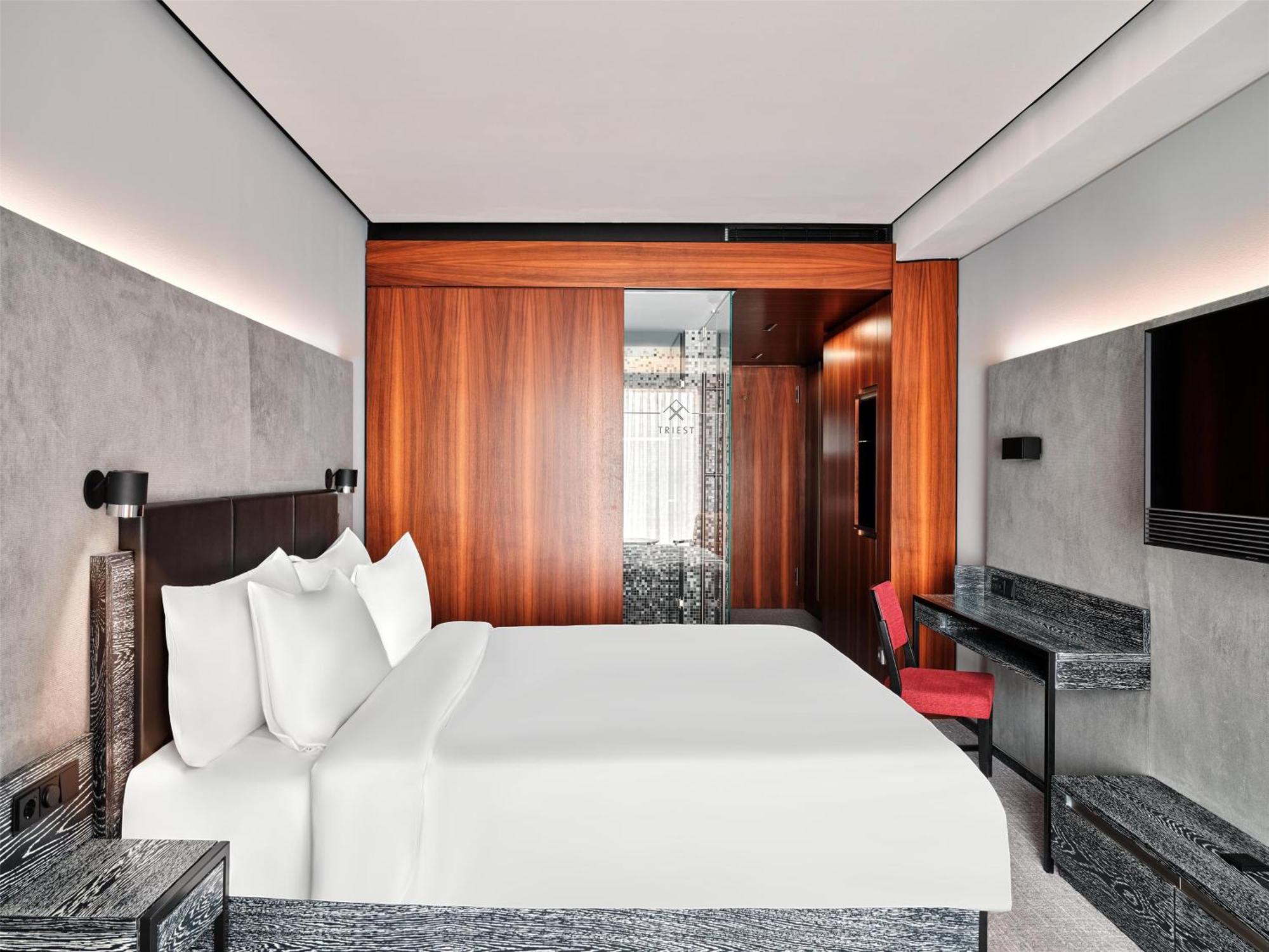 Radisson Blu Das Triest Hotel, Wina Bagian luar foto