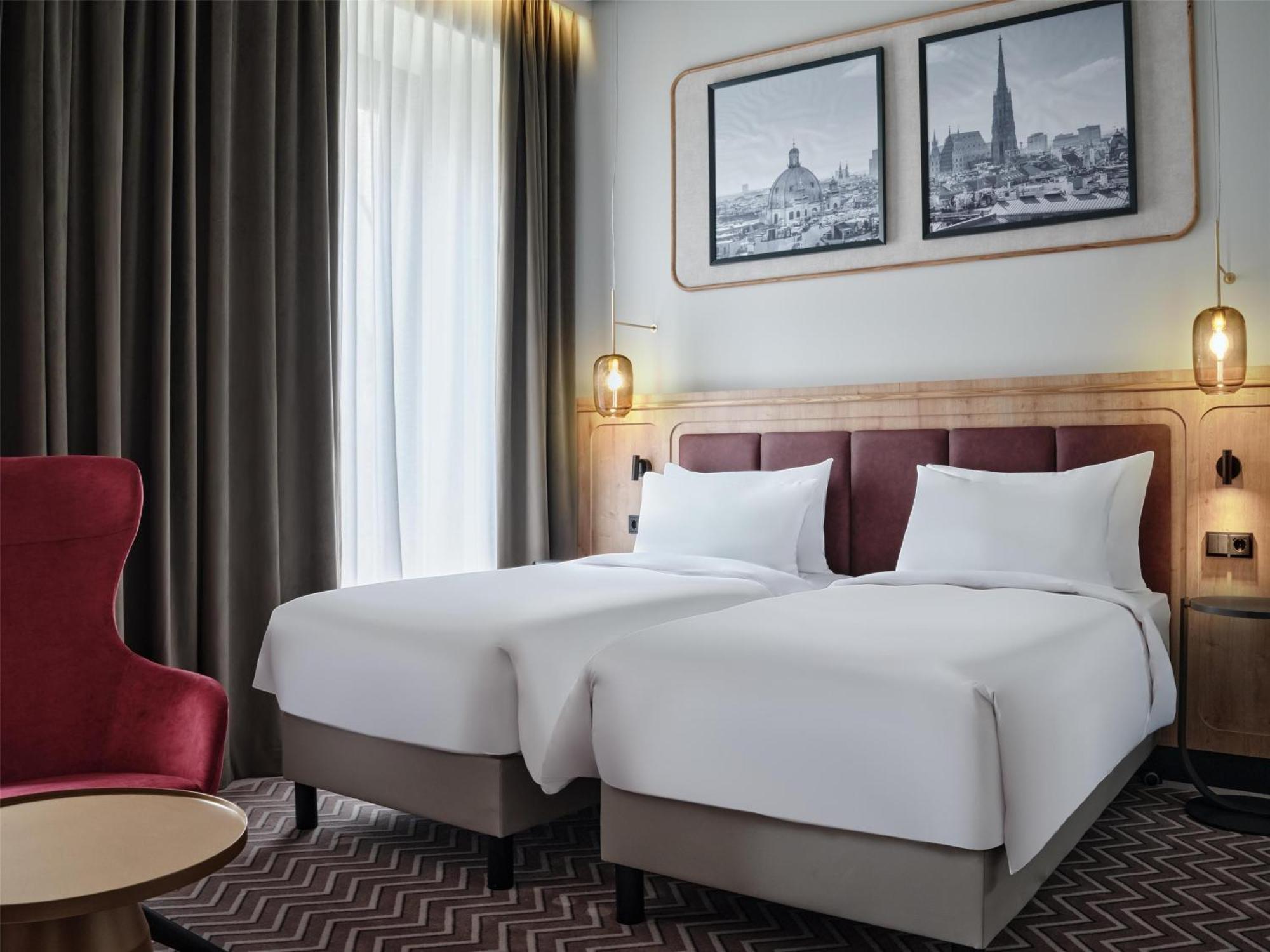 Radisson Blu Das Triest Hotel, Wina Bagian luar foto